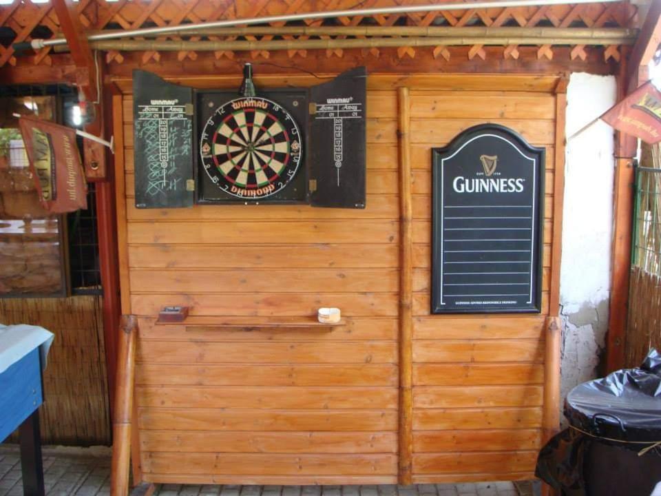 Holiday Vendeghaz Es Szabadidokert Jardanhaza Extérieur photo